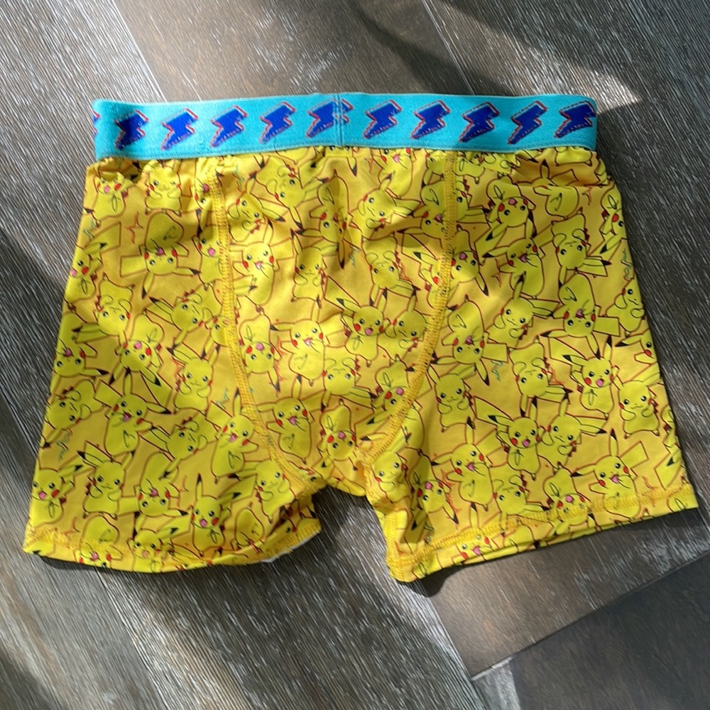 Never worn Pokémon boys boxer briefs SZ 10 - Picture 12 of 12